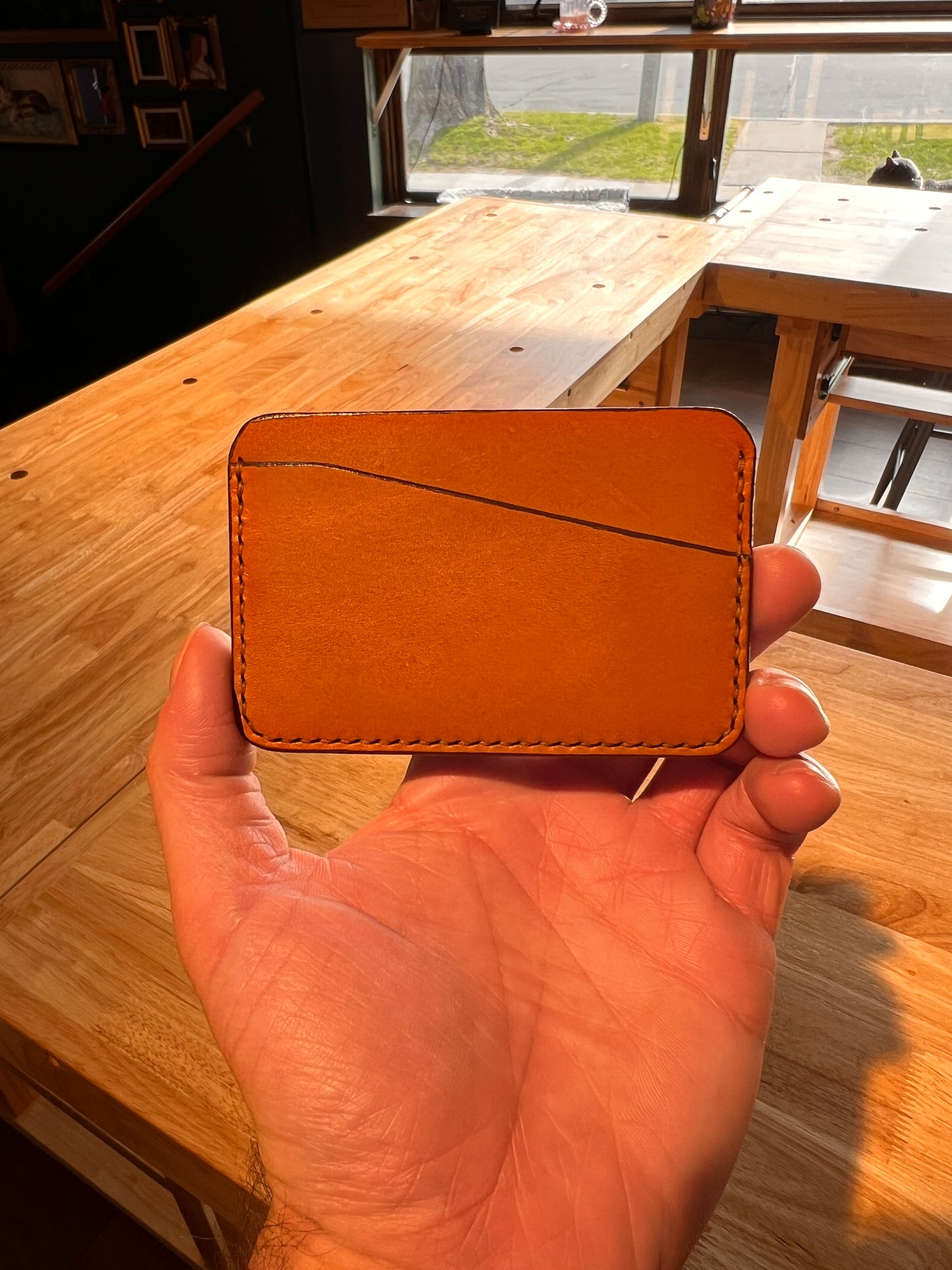 Three-Pocket Leather Card Wallet – Slim, Calm, Ready